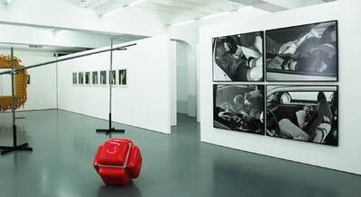 Ausstellungsansicht  » Klicken zum Vergrössern ->