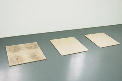 Roman Signer, Versuch, 1982/2009.  » Klicken zum Vergrössern ->
