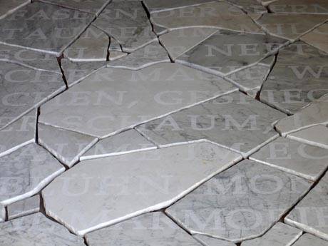 Epitaph – eine tätowierte Wolkendecke, 2010.  » Klicken zum Vergrössern ->